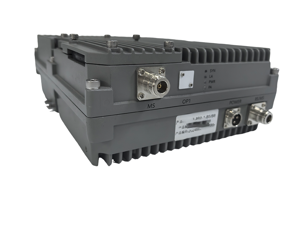  灵石三频手机信号接收器2000㎡